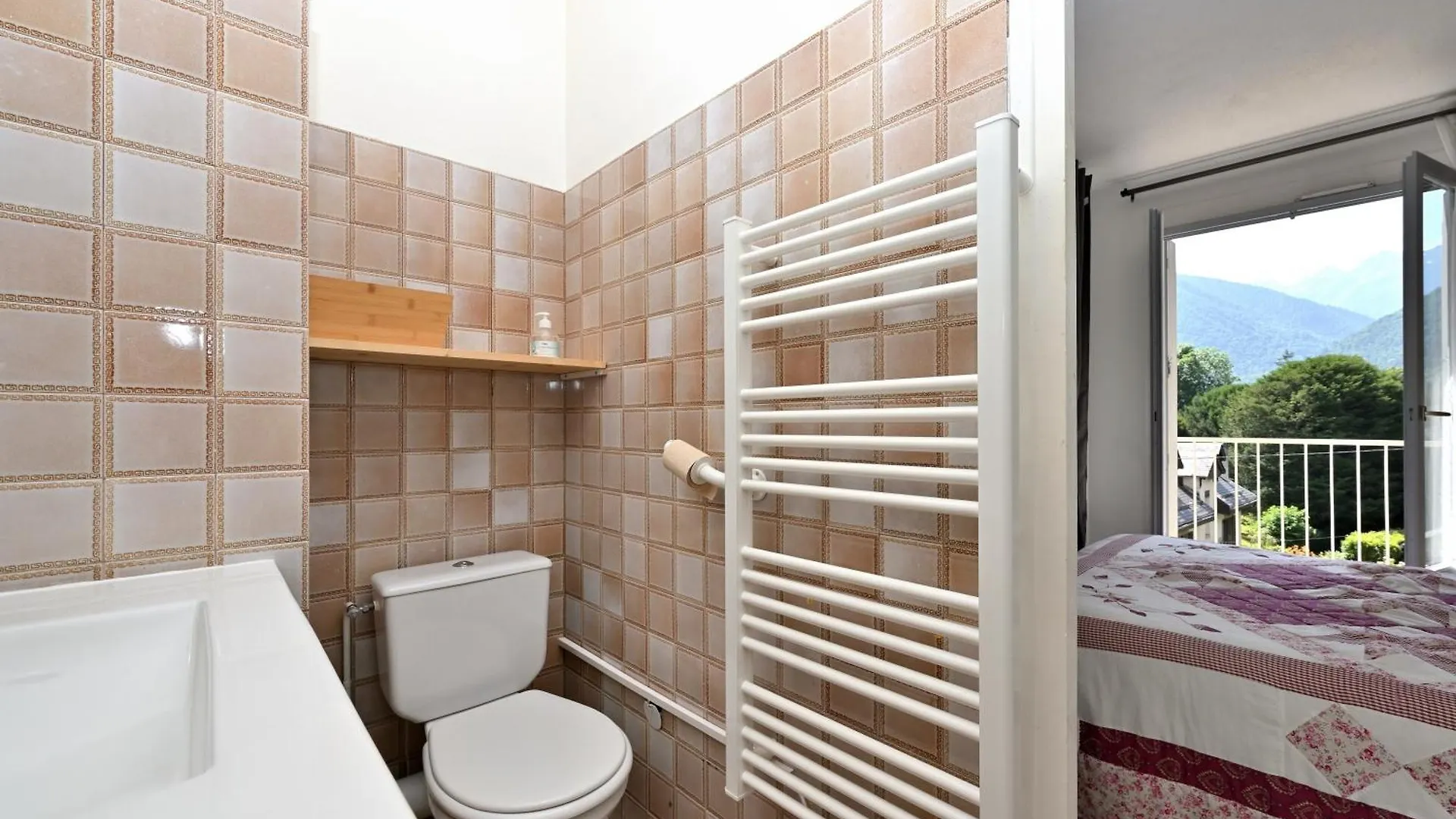Ferienwohnung L'Encatador - Bagnere-De-Luchon Saint-Mamet Apartment